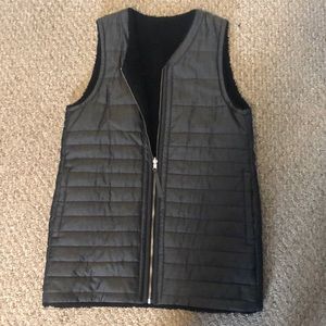 lululemon reversible vest! TWO IN ONE!